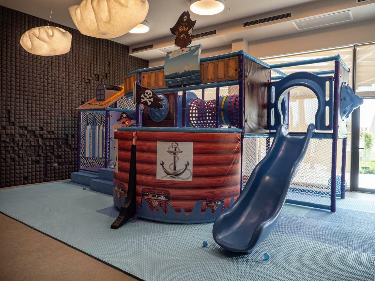 Aqua Paradise & Aqua Park Nesebyr
